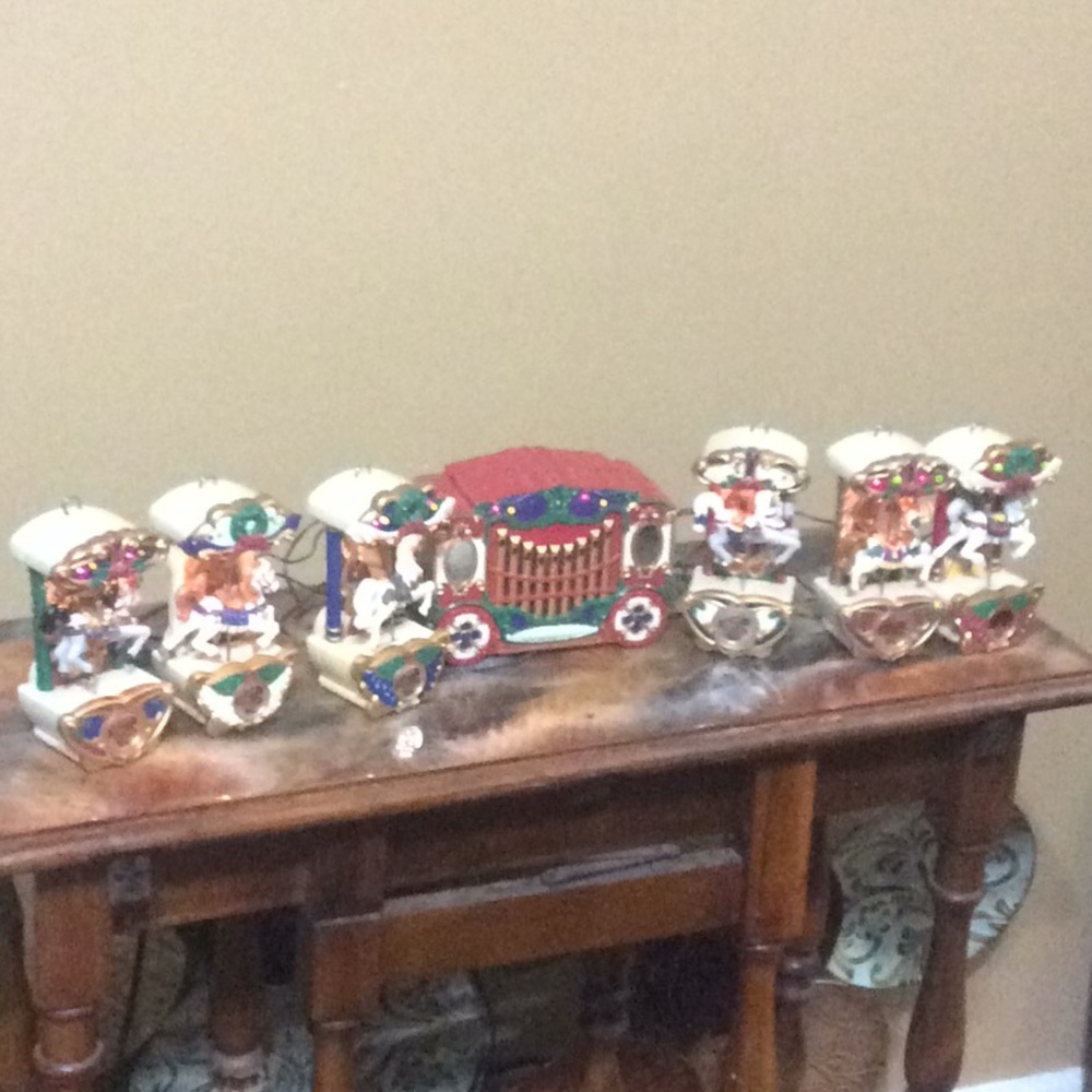 Vintage Holiday Carousel